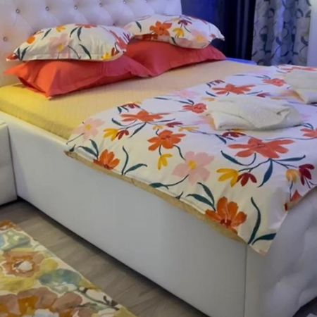 Апартаменты Amira 2 Тырговиште Экстерьер фото